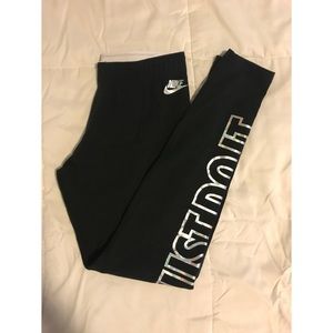 Nike leggings